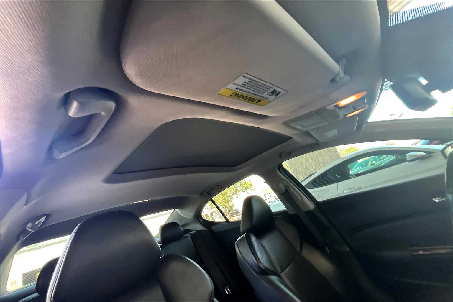 2015 Acura TLX Advance photo 13