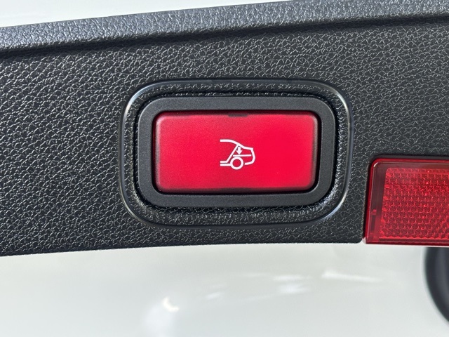 2023 Mercedes Benz C 300 photo 29