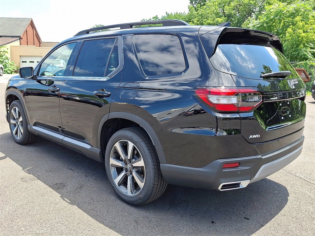 2025 Honda Pilot Elite photo 3