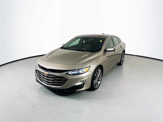 2024 Chevrolet Malibu Premier 2LT photo 4