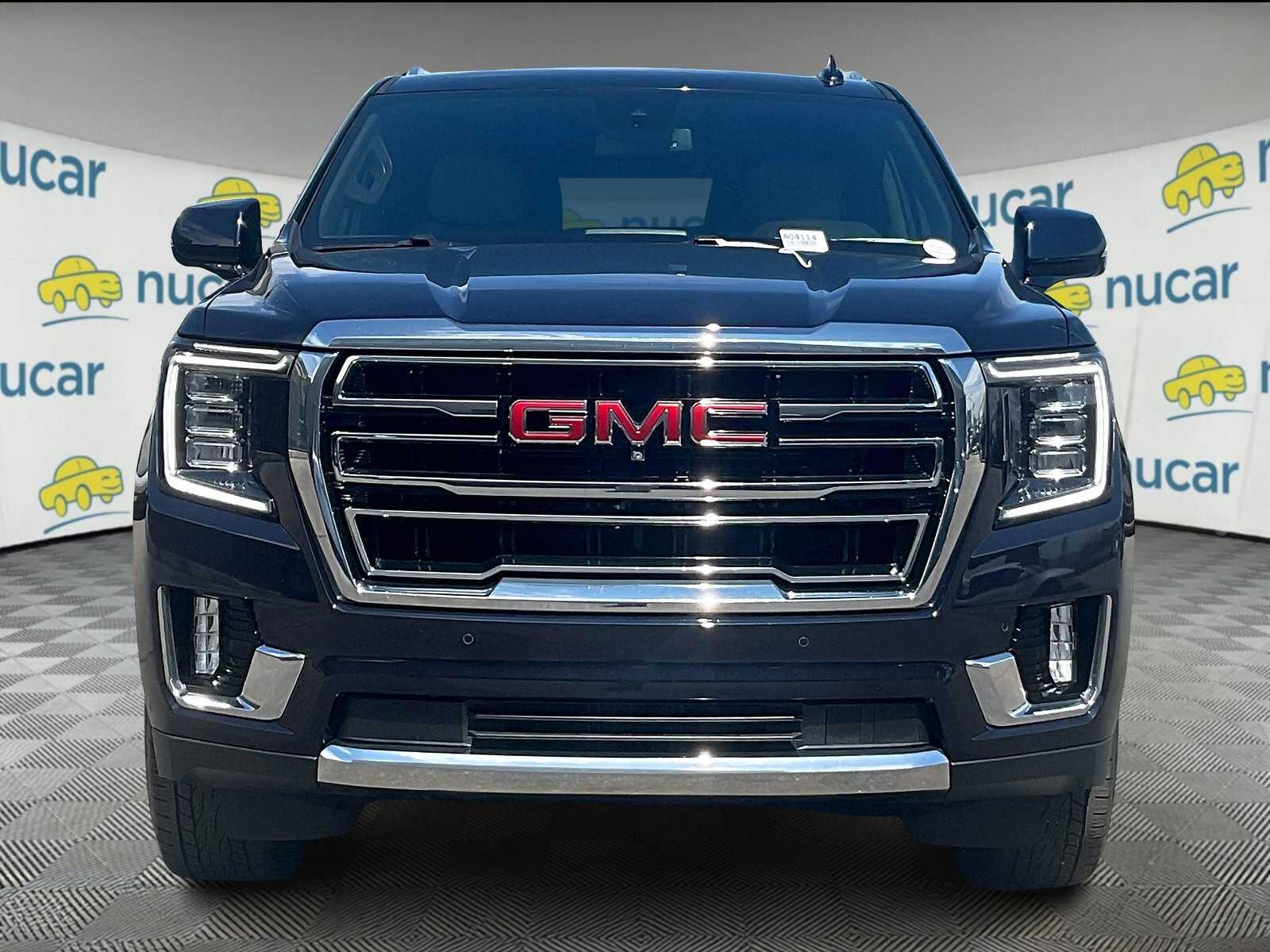 2023 Gmc Yukon SLT photo 2