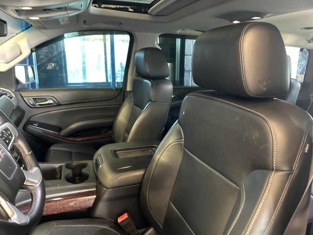 2015 Gmc Yukon SLT photo 7