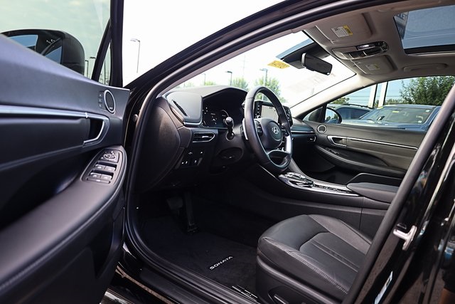 2023 Hyundai Sonata Limited photo 11