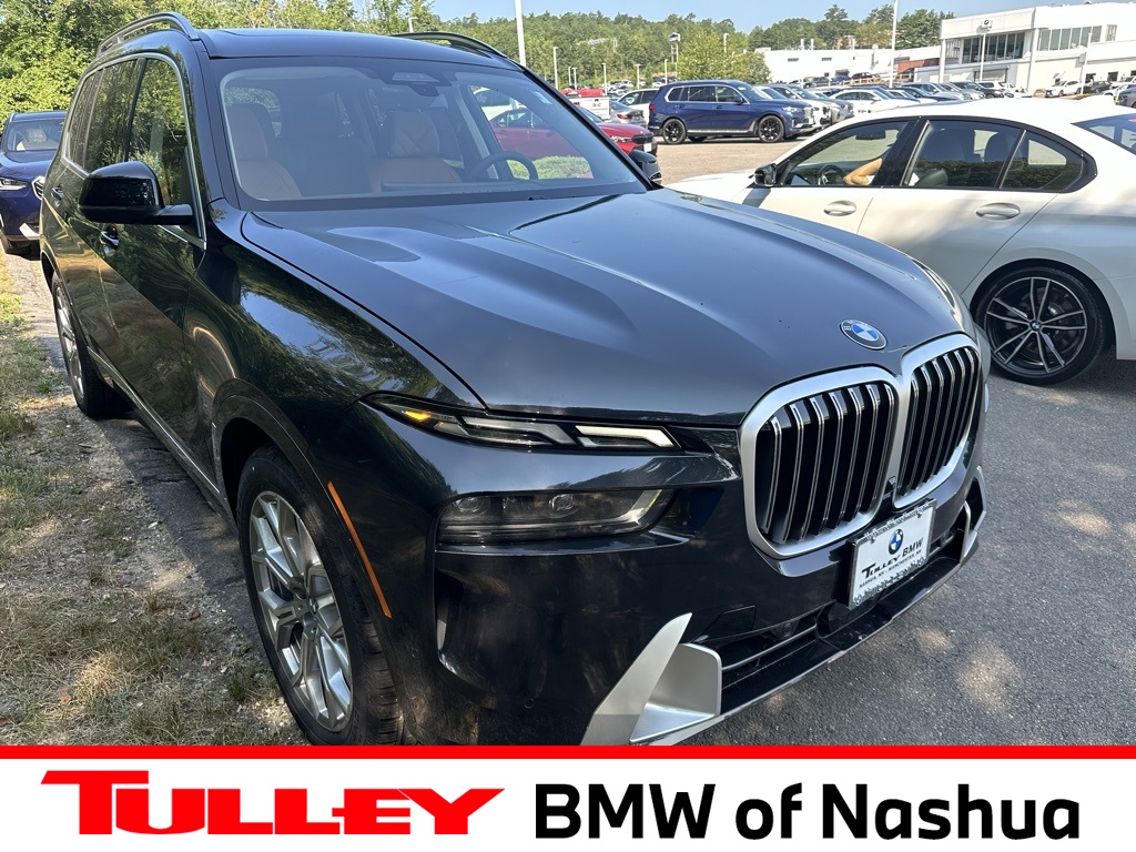 2026 BMW X7 40i's photo