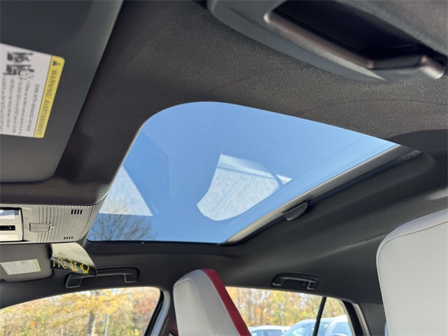 2026 Volkswagen Golf GTI Autobahn photo 4