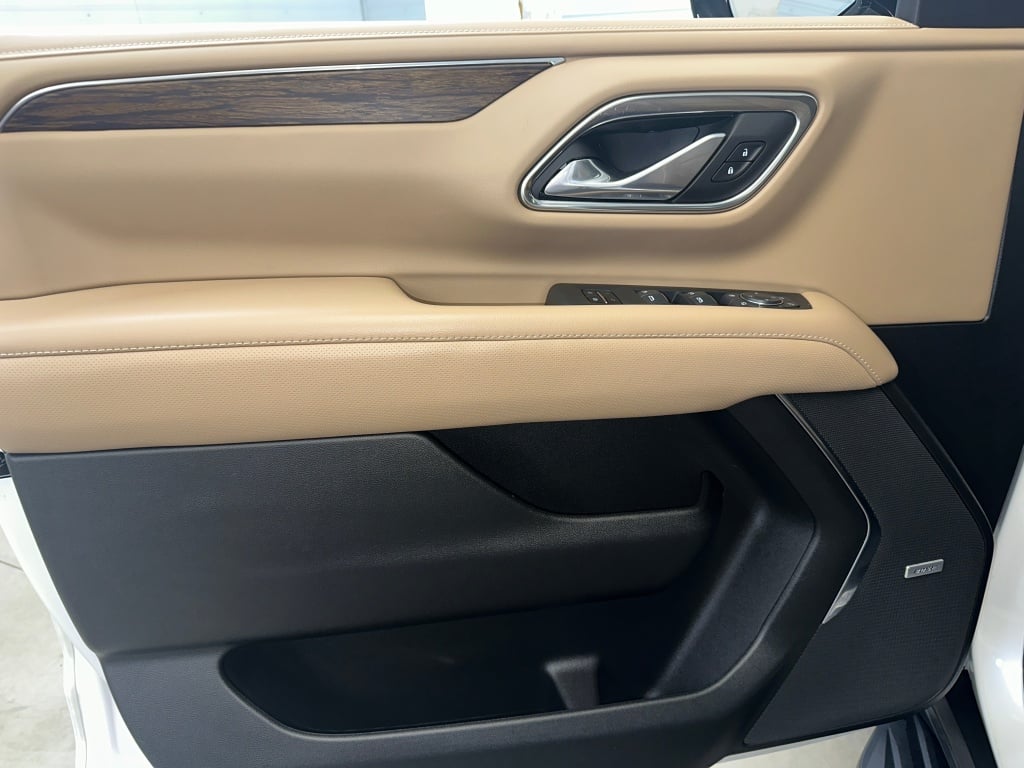 2023 Chevrolet Tahoe Premier photo 4