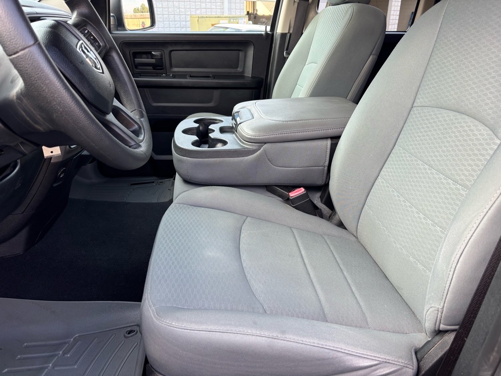 2015 Ram 1500 Express photo 8