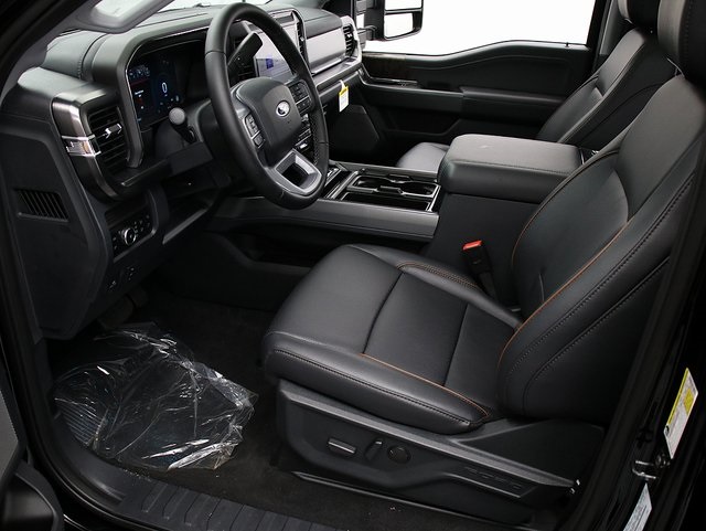 2026 Ford F-250 Lariat photo 10