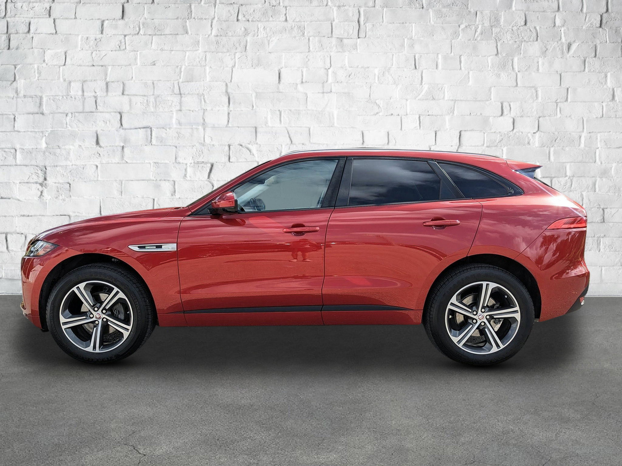 2020 Jaguar F-PACE R-Sport photo 8