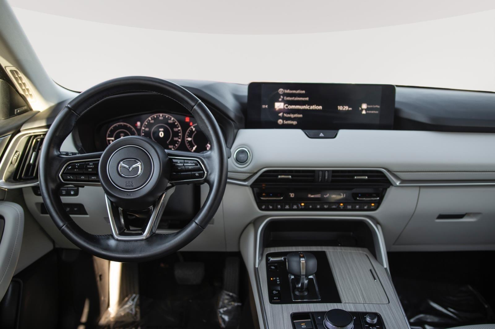 2024 Mazda CX-90 Premium Plus photo 3