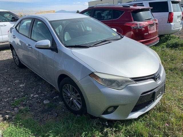 2015 Toyota Corolla LE Plus photo 2