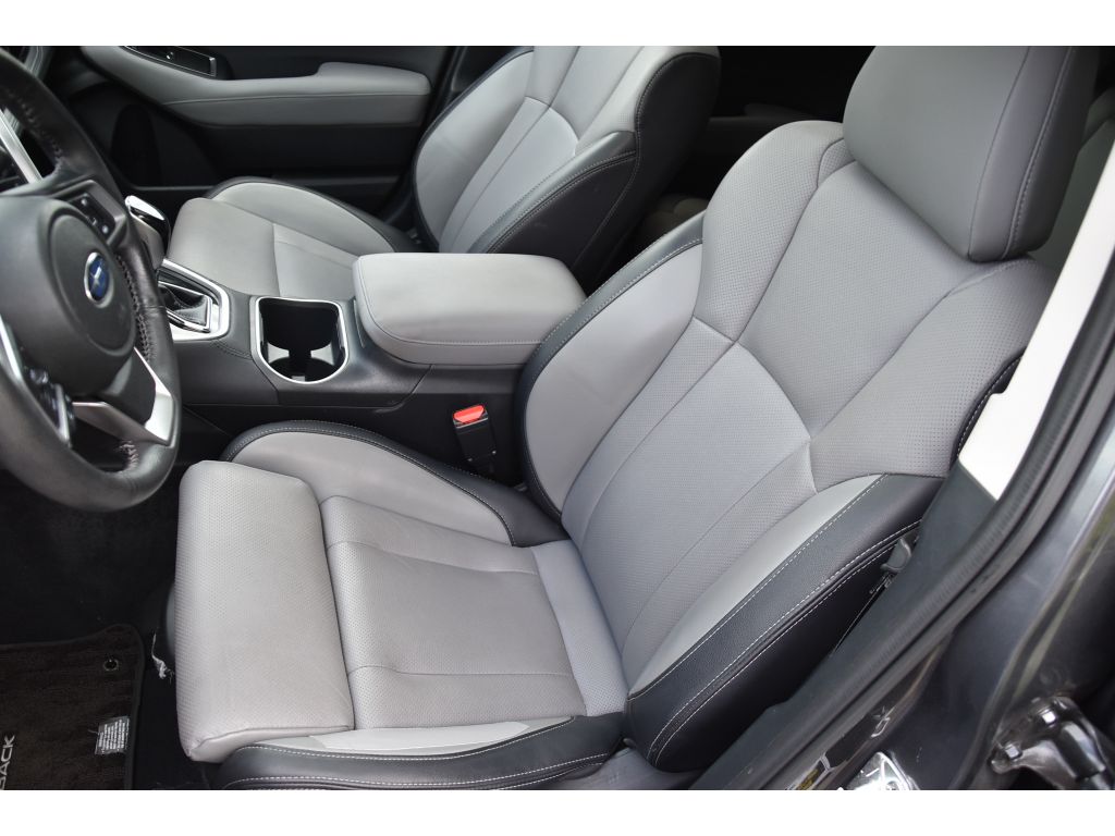 2022 Subaru Outback Limited photo 12