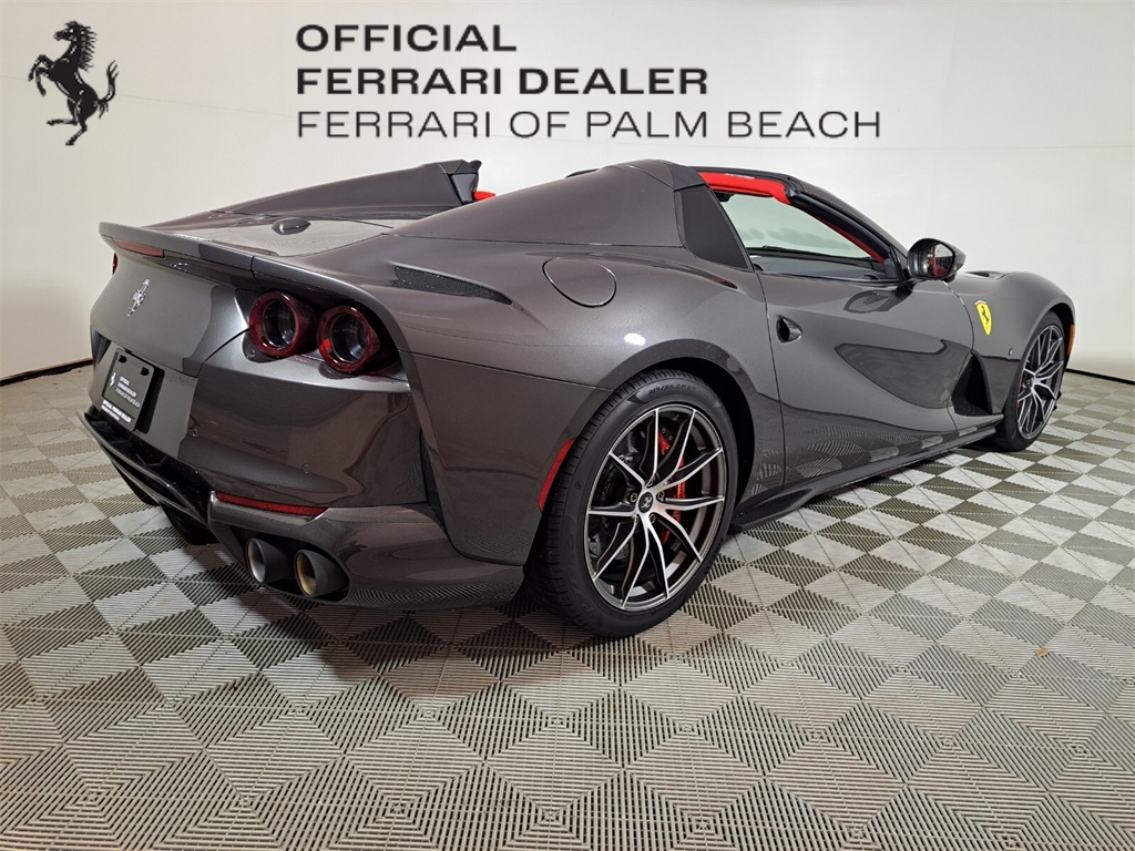 Certified Used 2022 Canna di Fucile Ferrari Base image 3