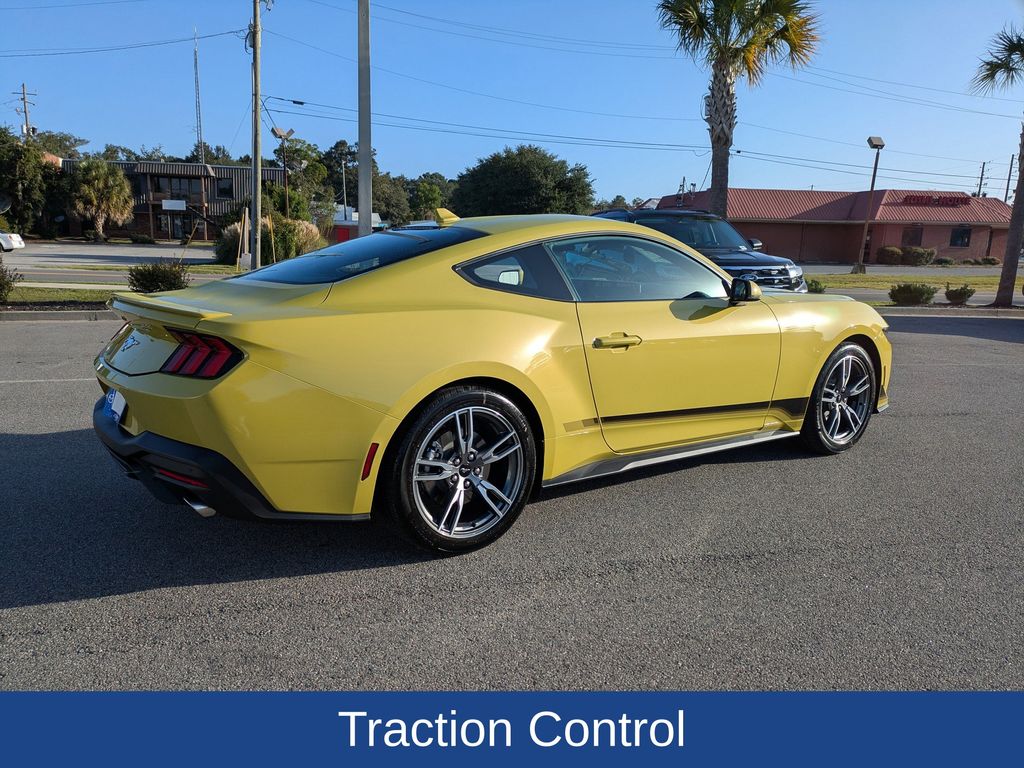 2025 Ford Mustang EcoBoost Premium photo 4