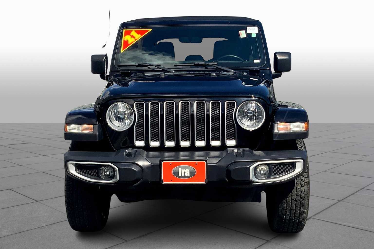 2021 Jeep Wrangler Unlimited Sahara photo 3