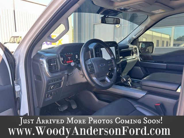 2022 Ford F-150 Lariat photo 8