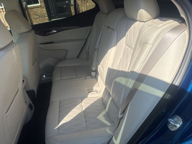 2023 Buick Envision Avenir photo 7