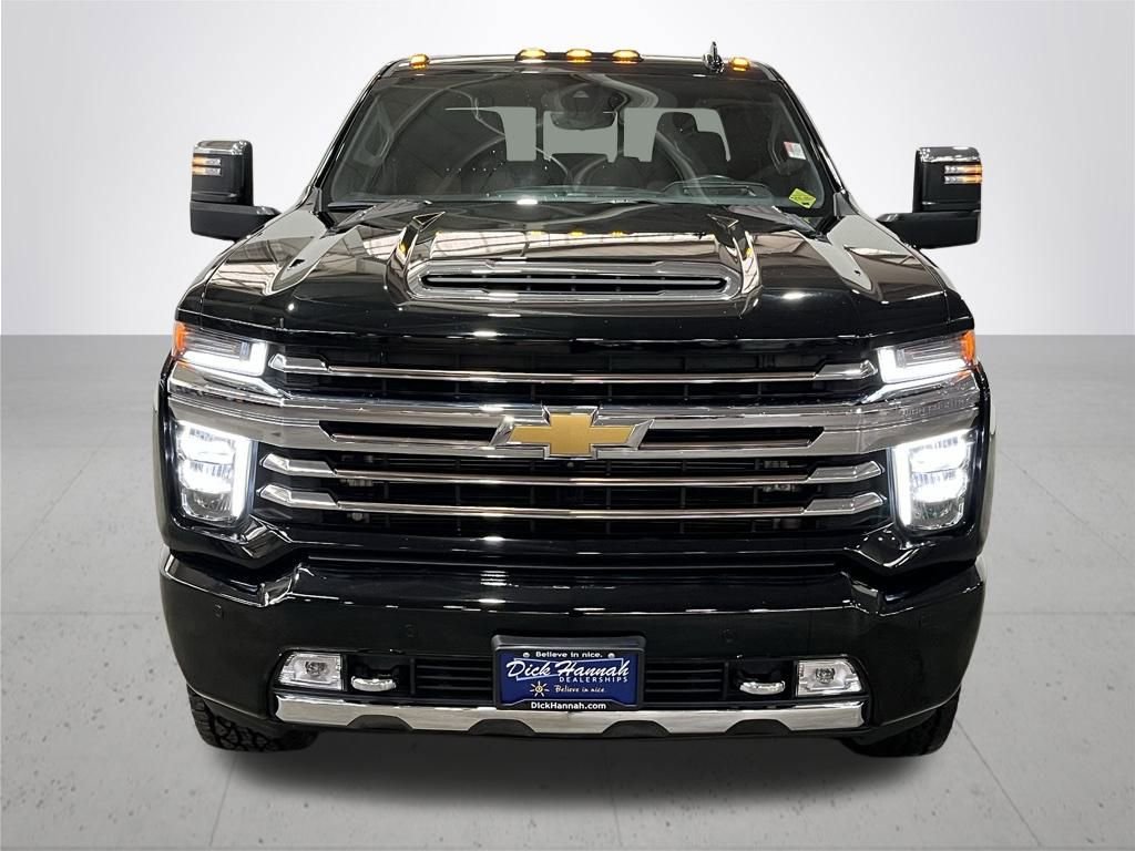 2023 Chevrolet Silverado 3500HD High Country photo 3