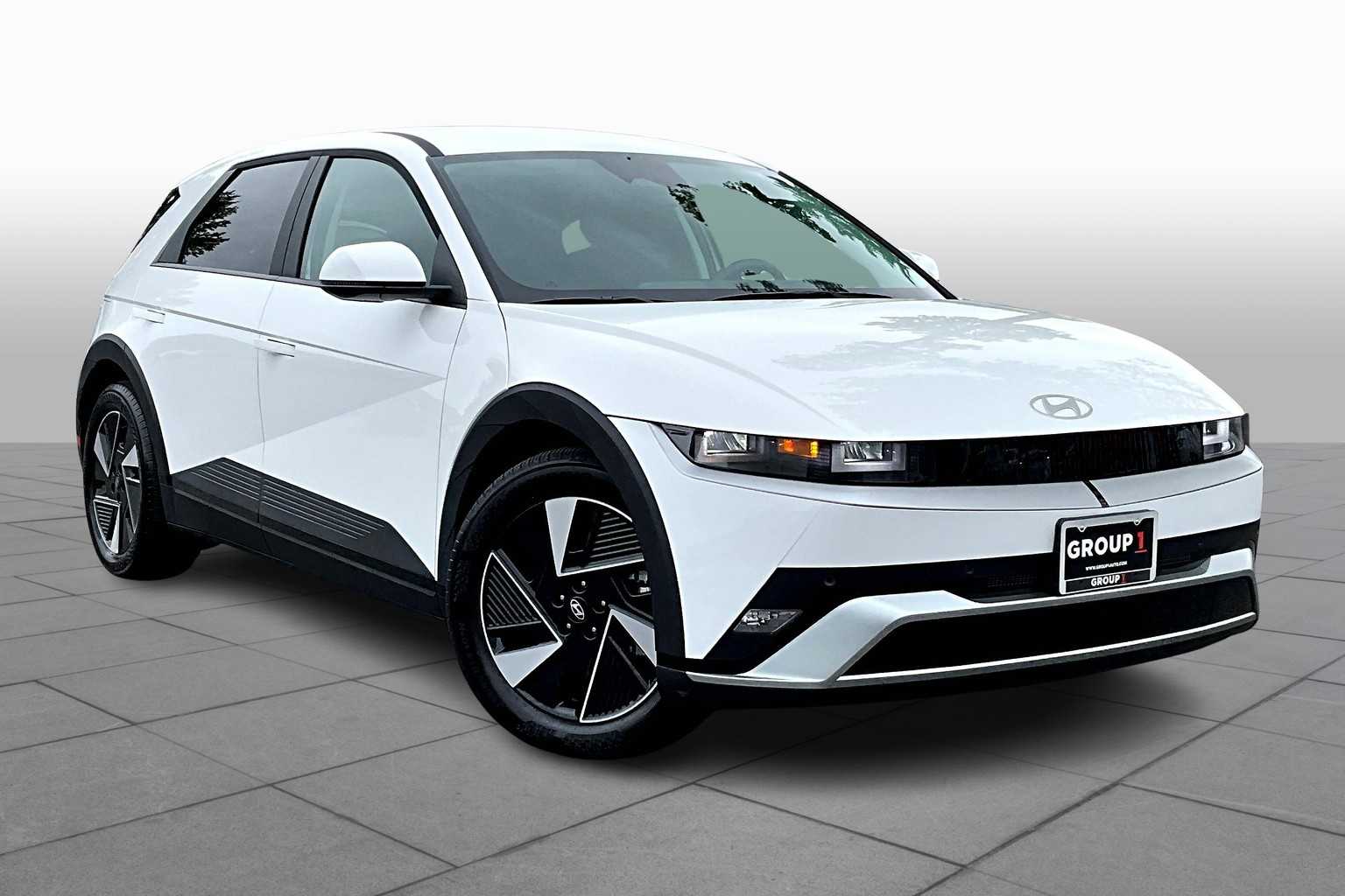 Used 2025 Hyundai IONIQ 5 SE with VIN 7YAKMDDC8SY023578 for sale in Greenbelt, MD