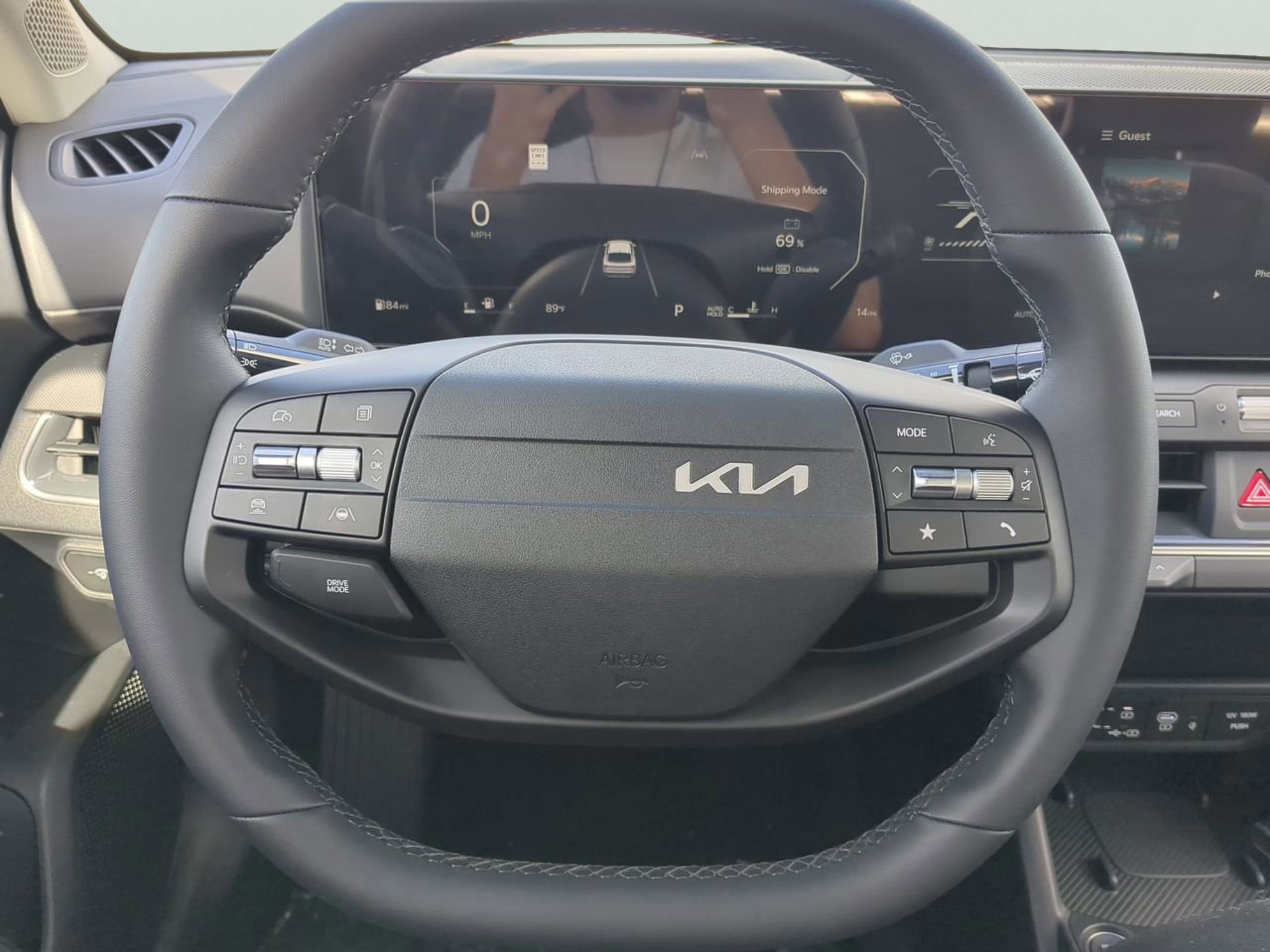 2025 Kia K4 EX photo 25
