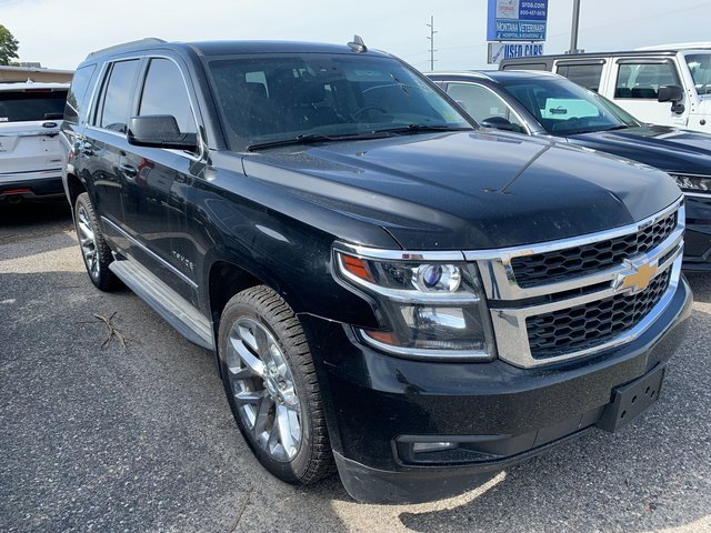 2016 Chevrolet Tahoe LT photo 2