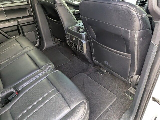 2019 Ford F-150 XLT photo 28