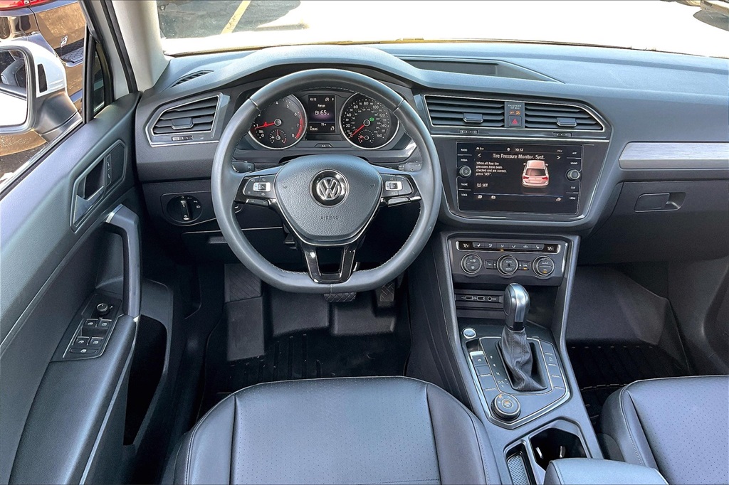 2020 Volkswagen Tiguan SE photo 4