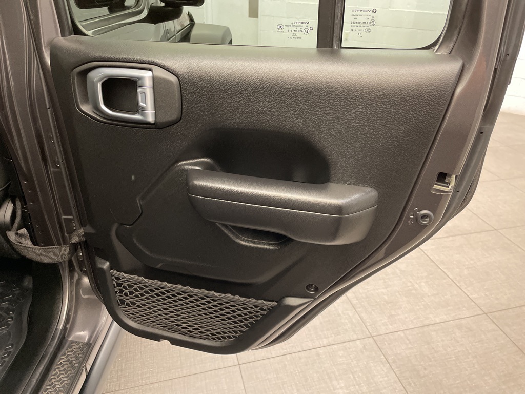 2021 Jeep Wrangler Unlimited Rubicon photo 26