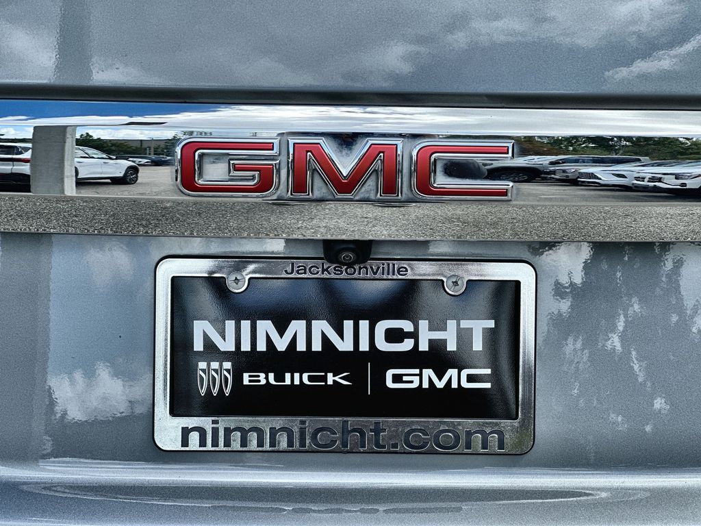 2023 Gmc Yukon SLT photo 32