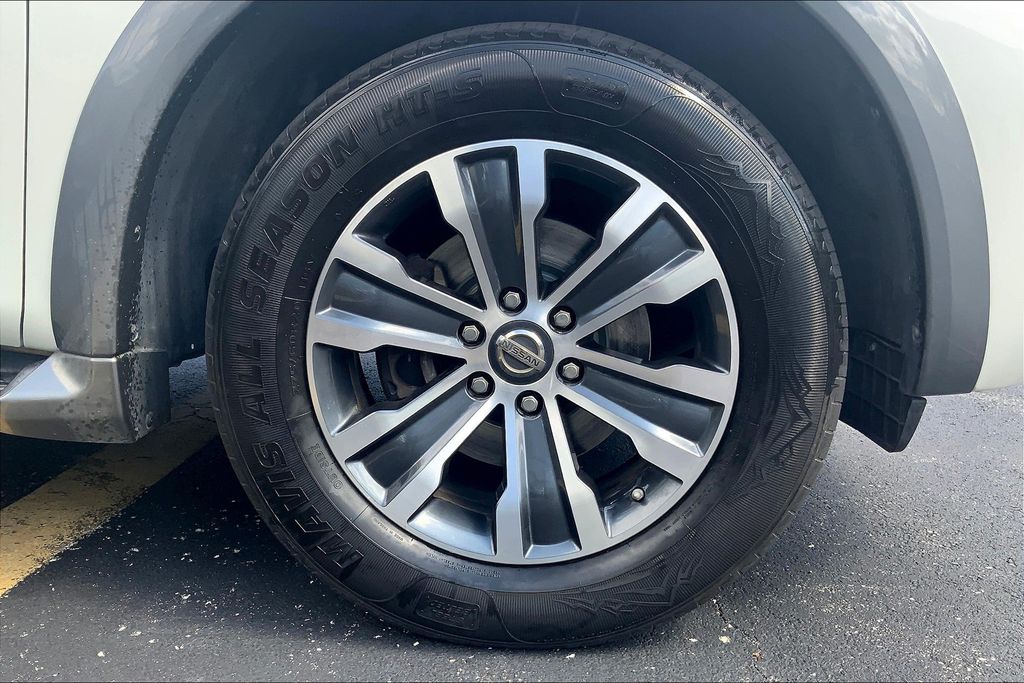 2018 Nissan Armada SL photo 8