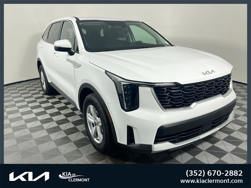 2026 Kia Sorento LX's photo