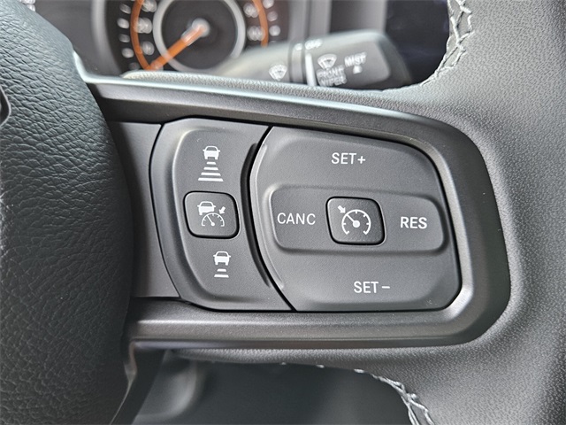 2025 Jeep Gladiator Sport S photo 24