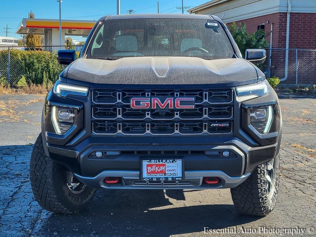 2026 GMC CANYON - Image 2