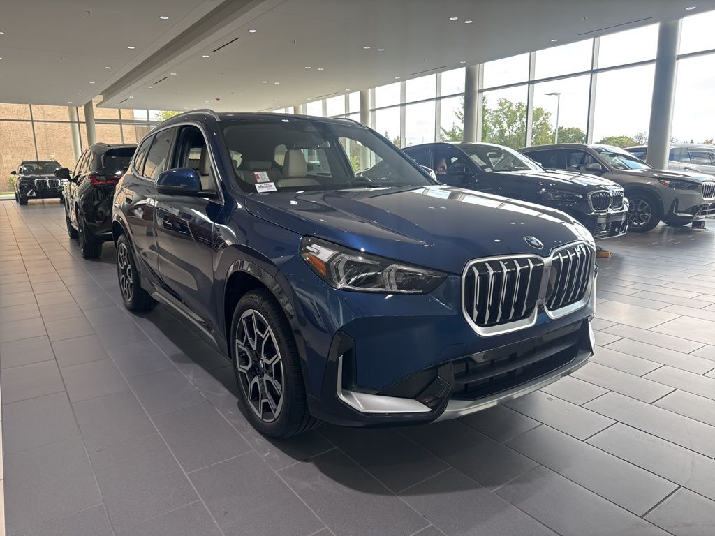 2025 Bmw X1 XDrive28i photo 3