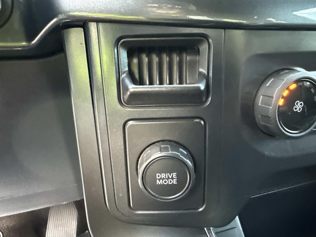 2022 Ford F-150 XL photo 26