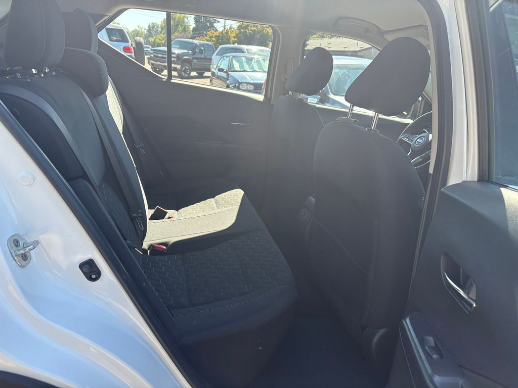 2023 Nissan Kicks SV photo 28