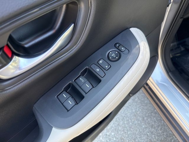2026 Honda HR-V LX photo 10