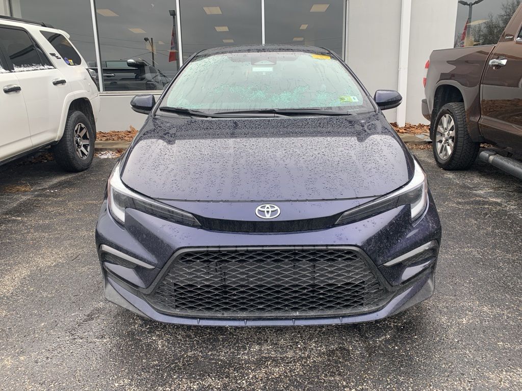 2024 Toyota Corolla SE's photo