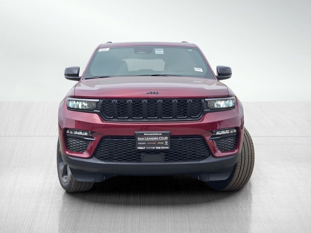 2025 Jeep Grand Cherokee Limited photo 2