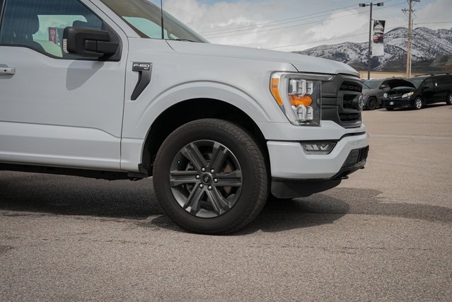 2022 Ford F-150 XLT photo 3