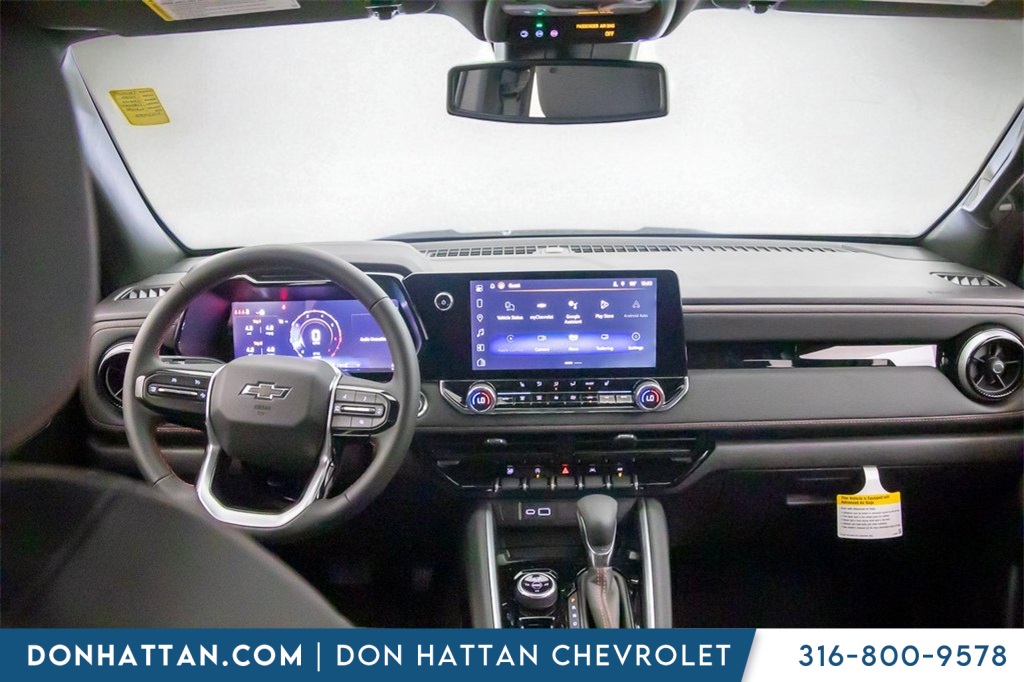 2025 Chevrolet Colorado Z71 photo 3
