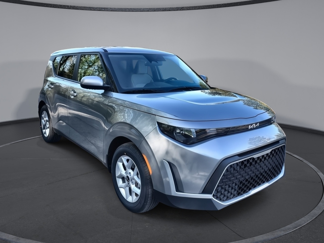 2025 Kia Soul LX's photo