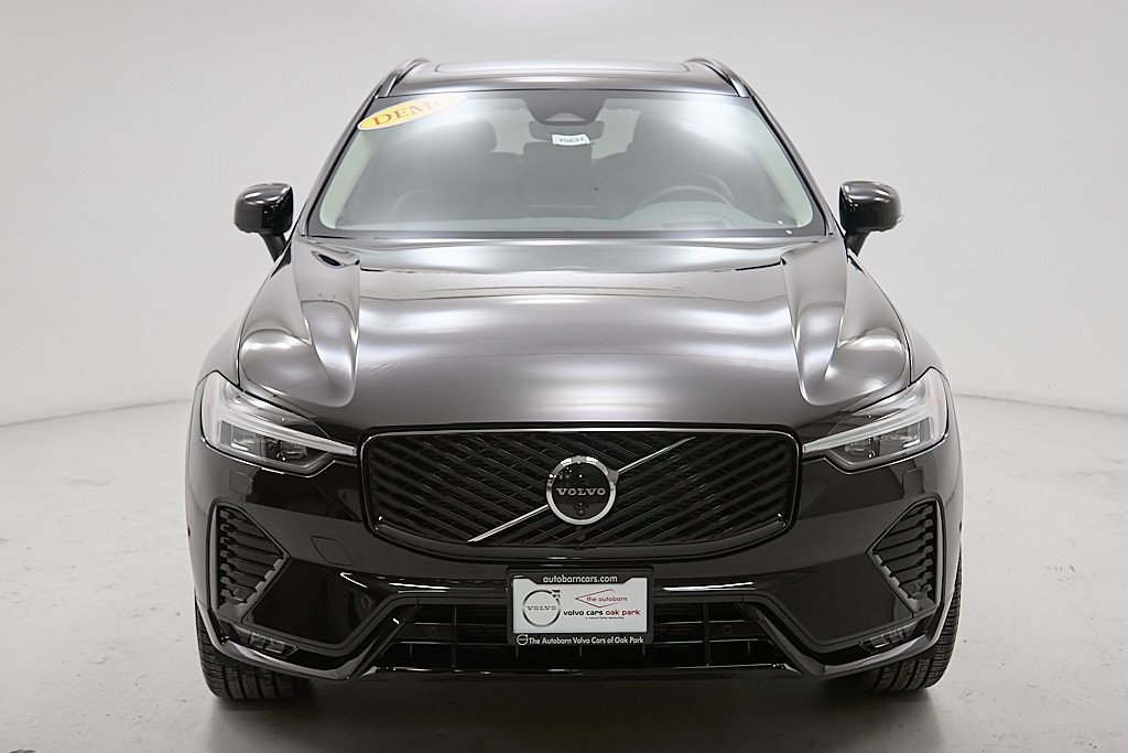 2026 VOLVO XC60 - Image 4