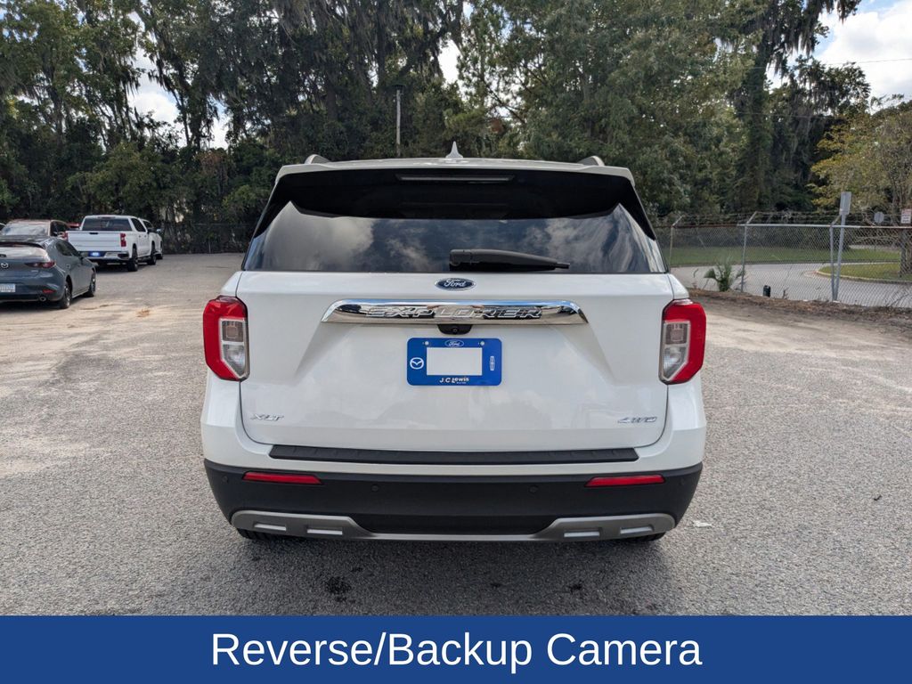 2022 Ford Explorer XLT photo 4