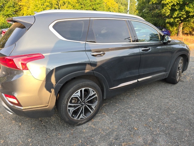 2020 Hyundai Santa Fe Limited photo 5