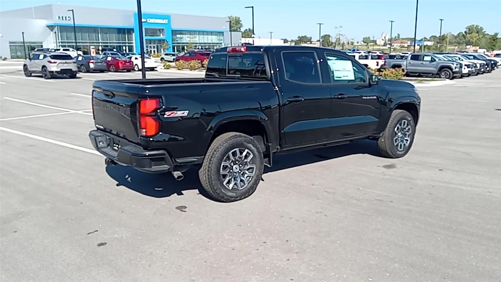 2026 Chevrolet Colorado Z71 photo 8