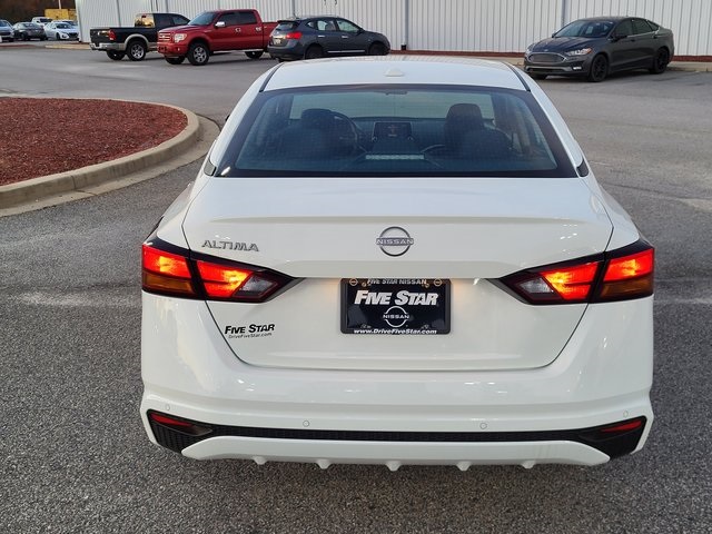 2025 Nissan Altima 2.5 S photo 3