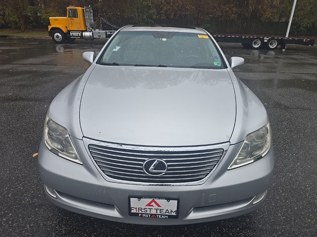 2008 Lexus LS 460 photo 2