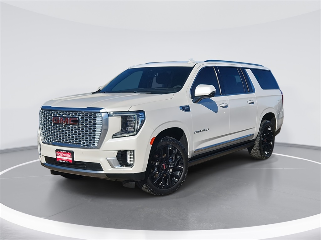 2022 GMC Yukon Denali's photo