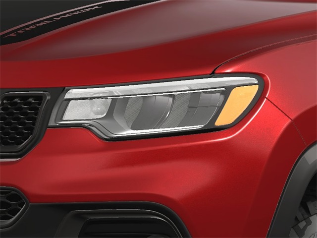 2025 Jeep Compass Trailhawk photo 13